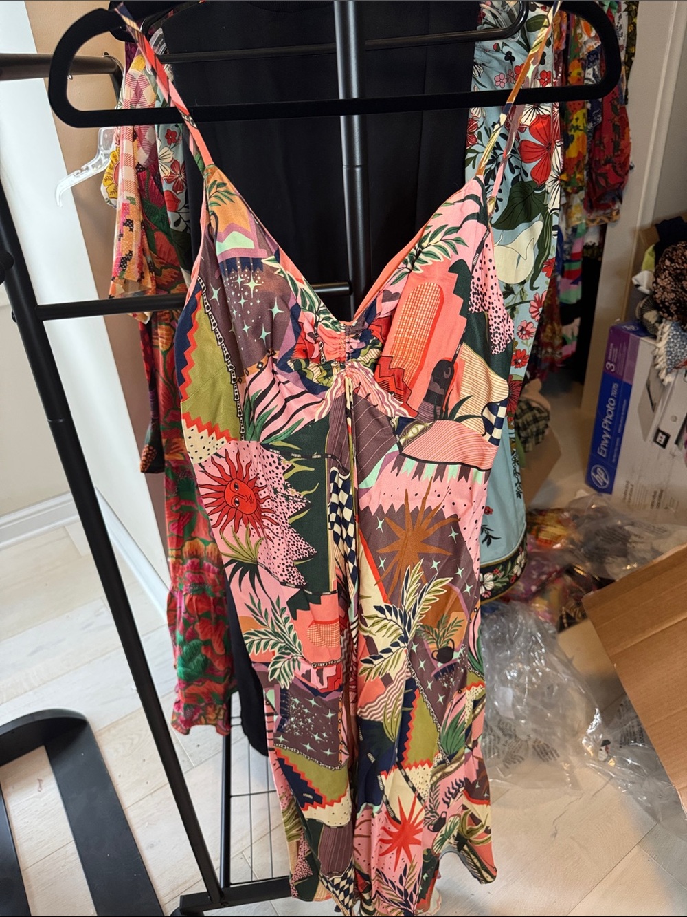 FARM Rio NWT Mystic City Front Crinkle Midi Dress - Picture 3 of 13